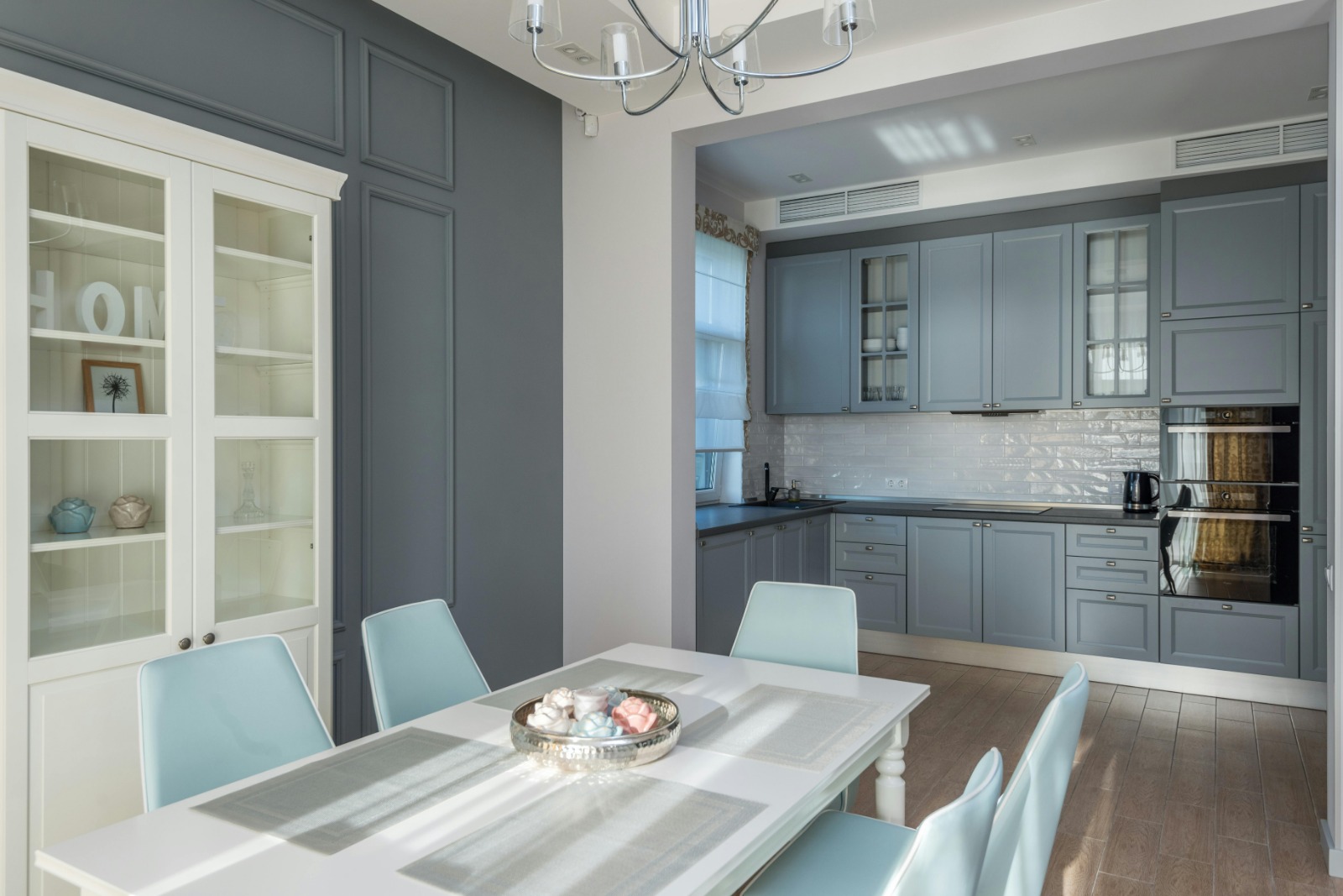 Colonial Home Build Ideas for Classic Residential Design
