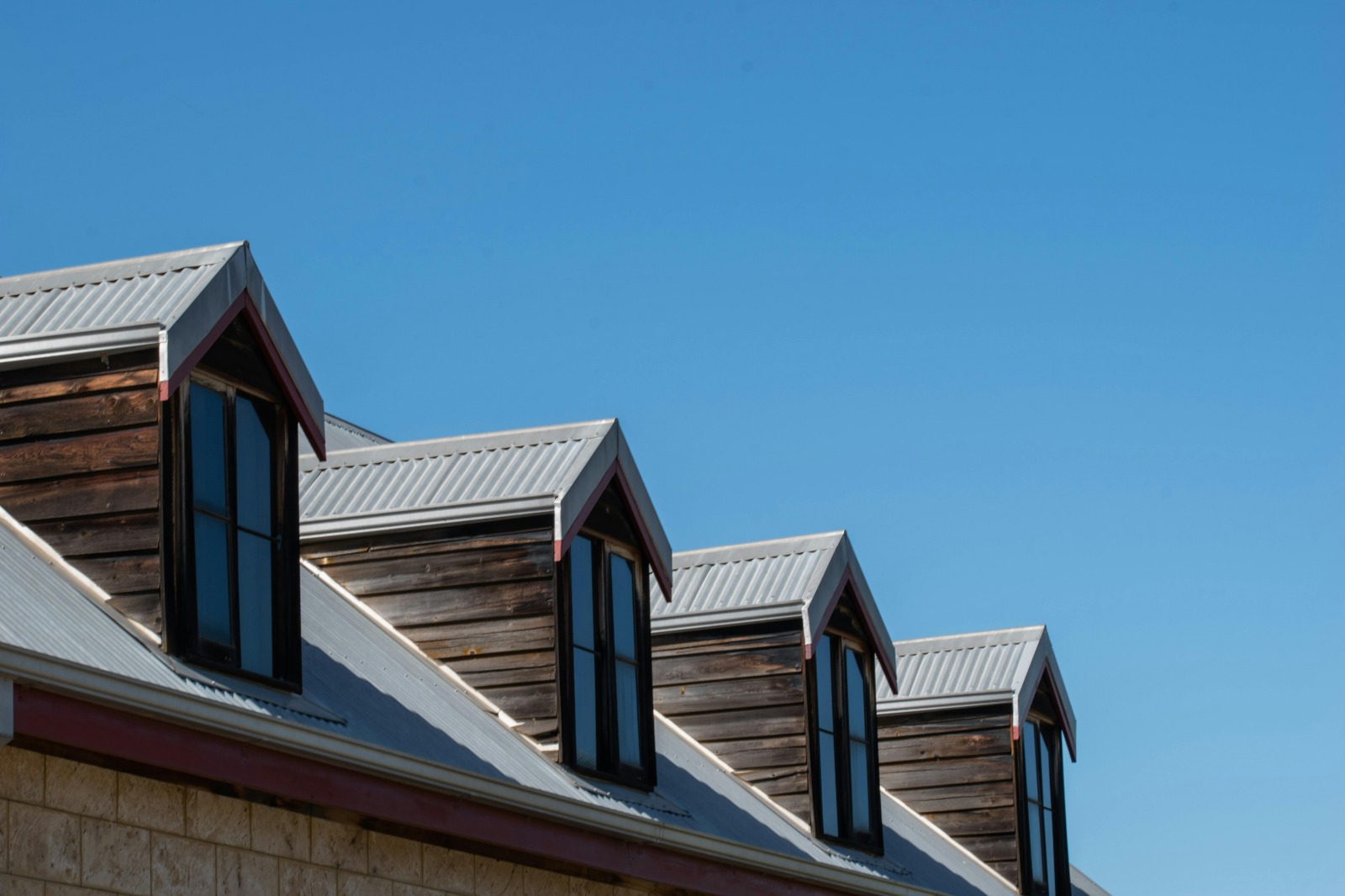 Standing Seam Metal Roof for Homes That Last