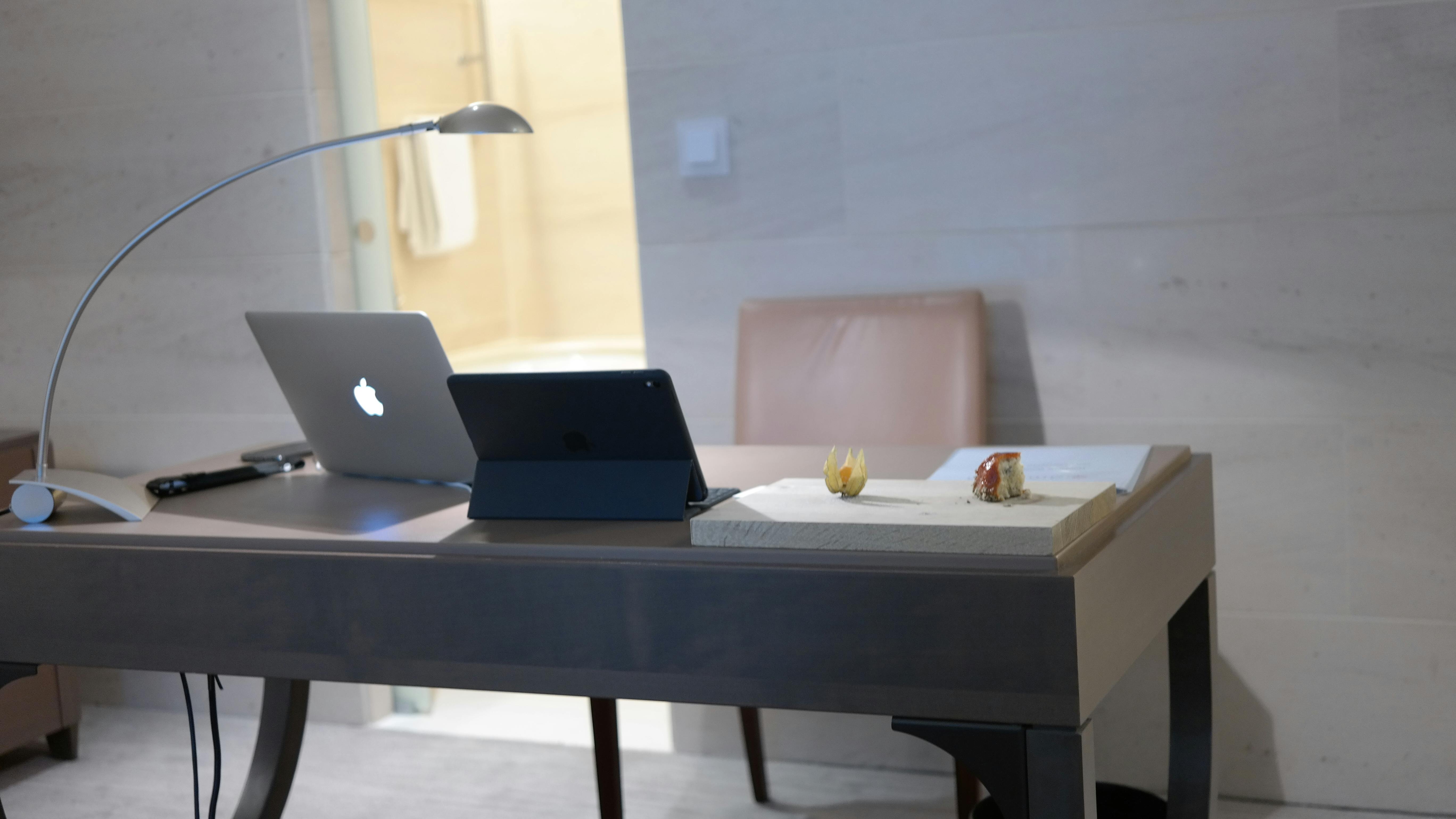 Hubspot CRM Free vs Paid: What You Need to Know