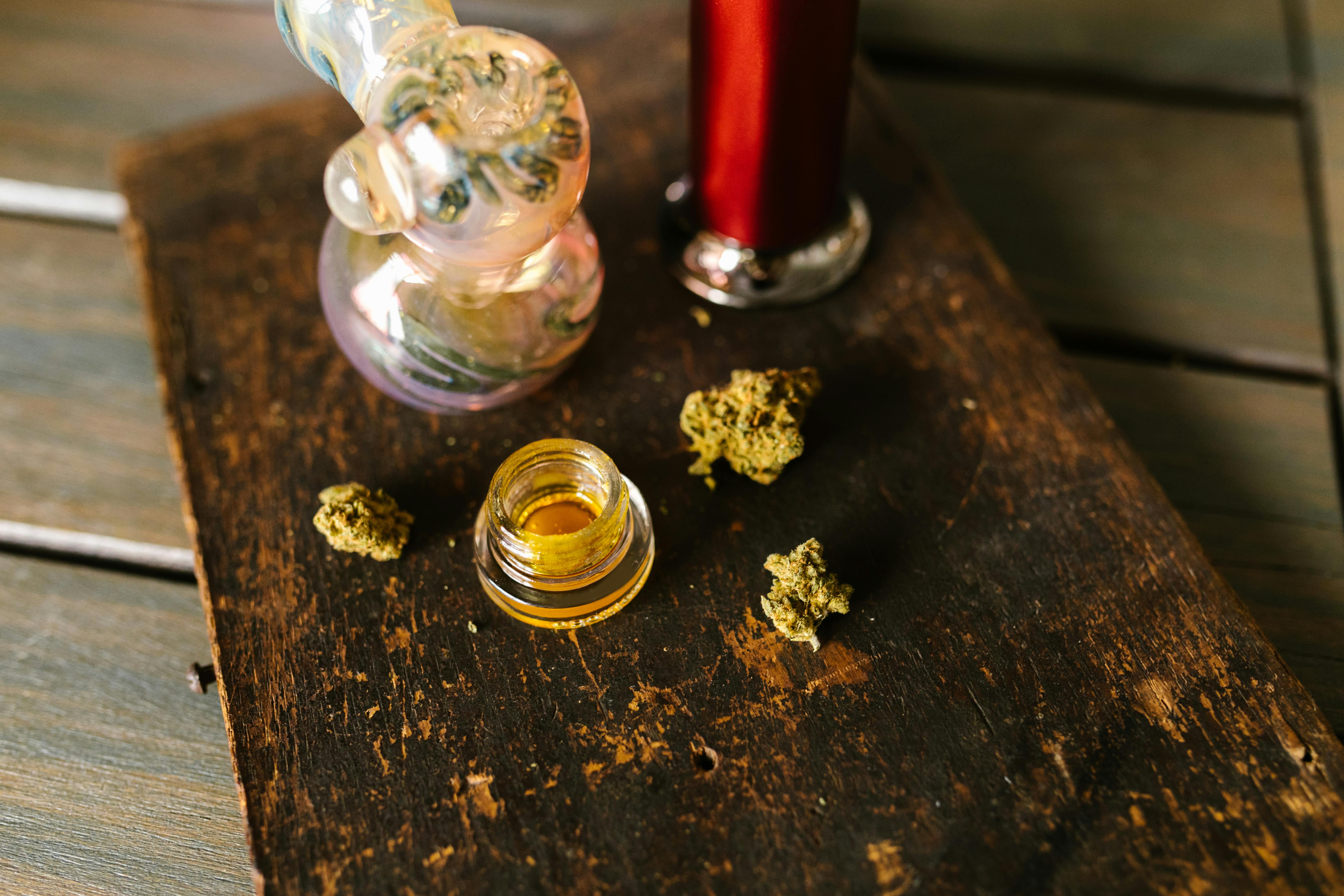 How THCA Fits Into the Cannabinoid Family